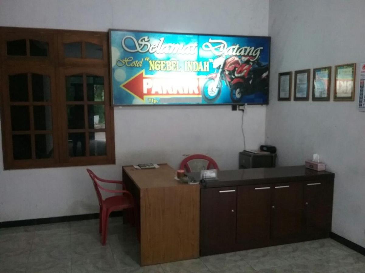 Hotel "Ngebel Indah" 外观 照片