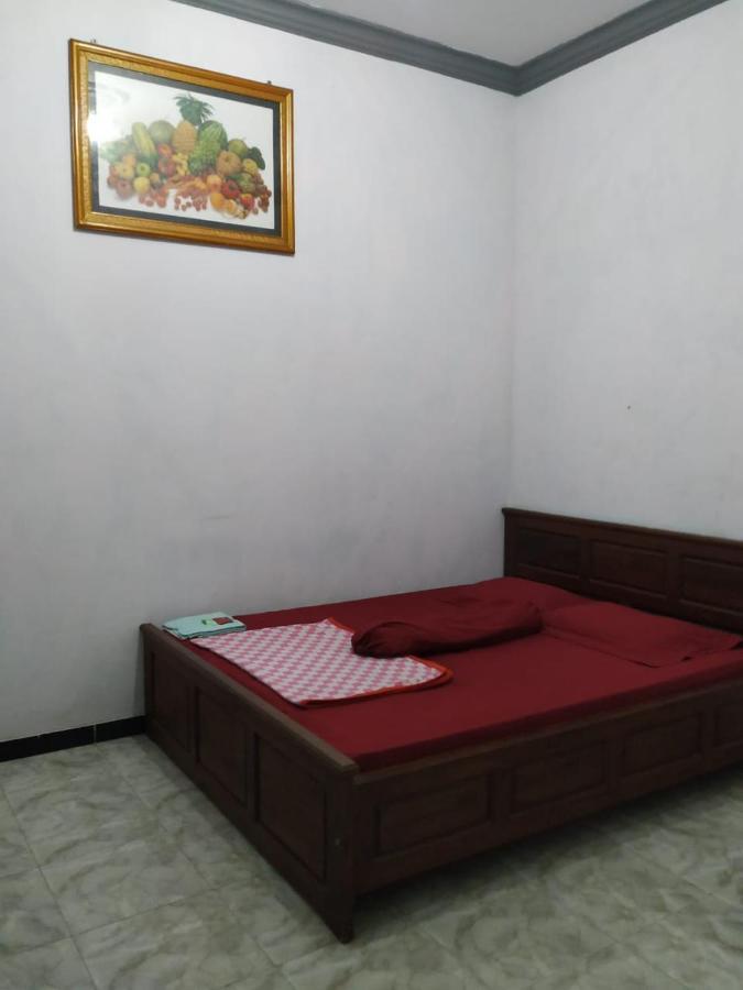 Hotel "Ngebel Indah" 外观 照片